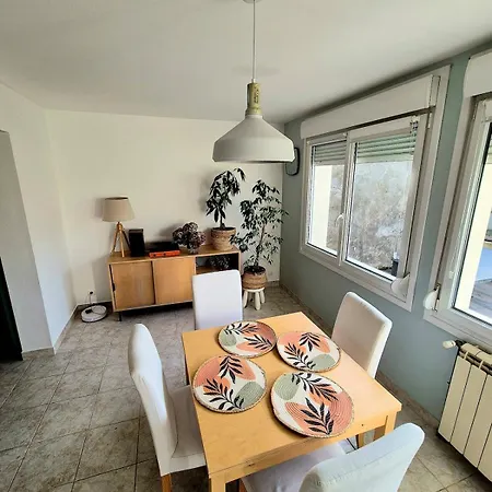 Nyaraló Maison Neuvilloise- Proche Cambrai, Douai *
