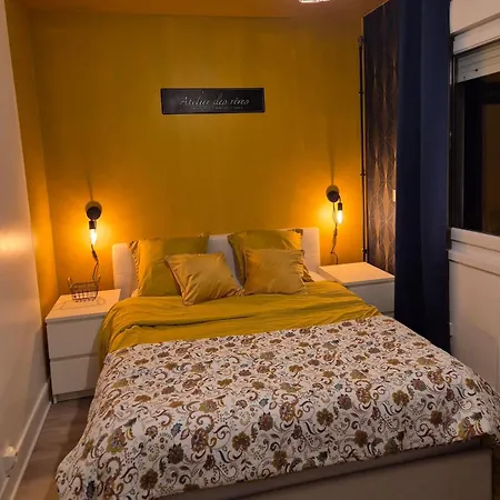 Maison Neuvilloise- Proche Cambrai, Douai Casa vacanze Neuville-Saint-Remy