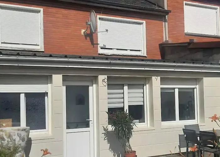 Maison Neuvilloise- Proche Cambrai, Douai